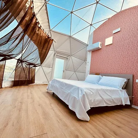 Luxury tent Natura Glampingdome